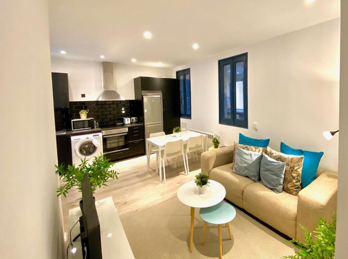 Encantador Apartamento Atocha Madrid Eksteriør billede